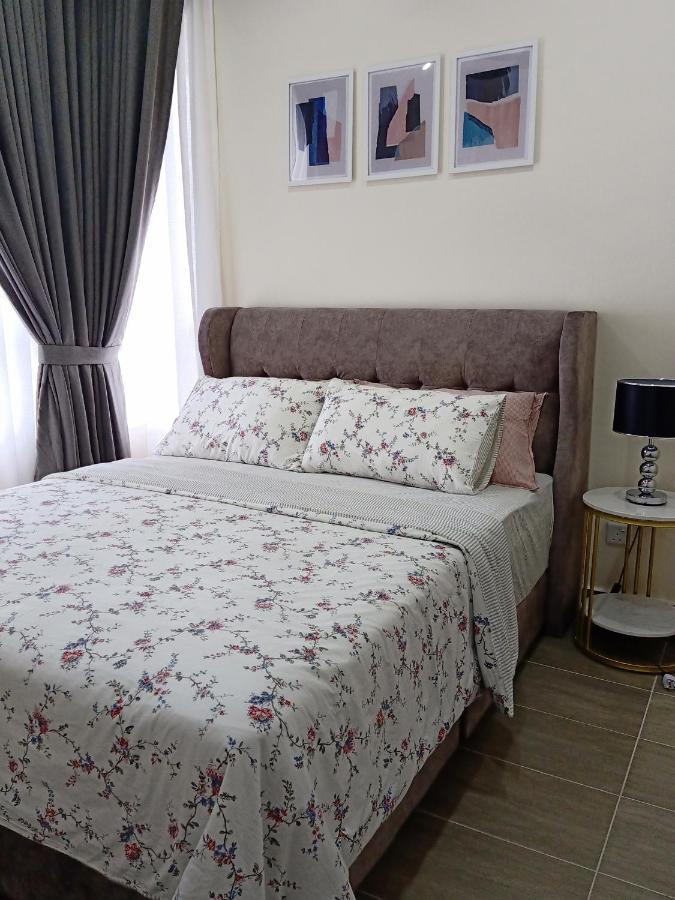 Al Zahra Homestay By Troika Kota Bharu "Stay In Style, Sleep In Comfort" Exterior photo